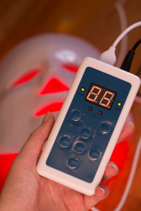 LED light therapy skin mask remote